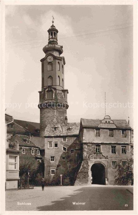 WEIMAR  Thueringen Schloss-Weimar Schlossturm Uhr Toreinfahrt Innenhof