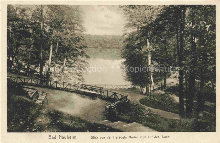 BAD NAUHEIM Hessen Herzogin-Marien-Ruh Teich Park Steg Baenke Baeume Weg