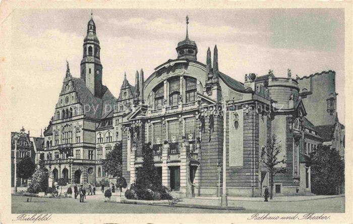 BIELEFELD  NRW Rathaus Theater Rathausplatz Turm Jugendstil Passanten Platz
