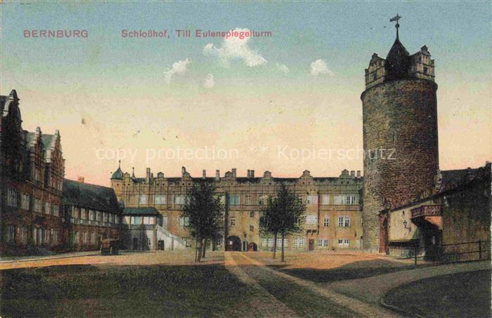 Bernburg Saale Schlosshof Till-Eulenspiegelturm Schloss Turm Burganlage Innenhof