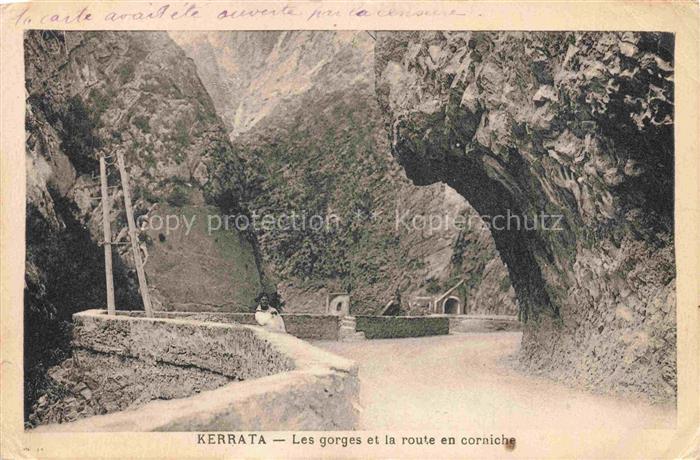 Kerrata Kherrata Algeria Gorges Route-en-corniche Schlucht Felsen Bergpfad Mann