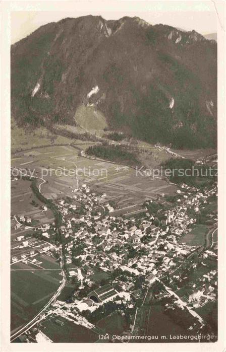 OBERAMMERGAU Bayern Laabergebirge Flusstal Bergpanorama Passionsspiele Luftbild