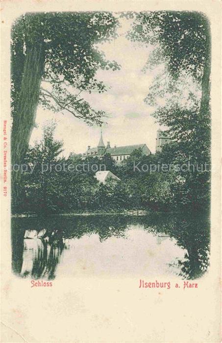 Ilsenburg Harz Sachsen-Anhalt Schloss Teich Baeume Spiegelung Harz Turm Park