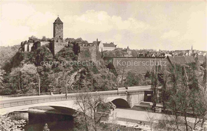 HALLE  SAALE Giebichenstein Burg Saale Bruecke Stadtansicht Felsen Pappeln