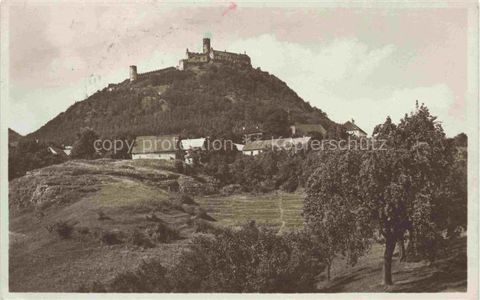 Schlossboesig Bezdez Ceska Lipa CZ Burg-Boesig Burg Burgberg Huegel Dorf Felder