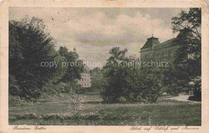 GOTHA Thueringen Schloss Museum Park Baeume Residenz Gruenanlage