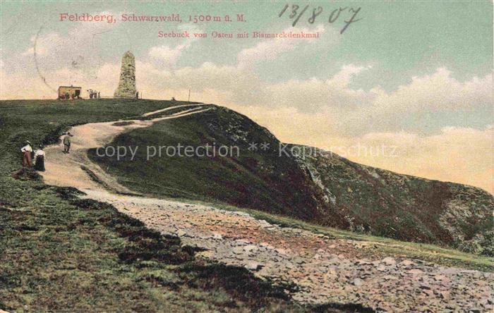 Feldberg 1450m Schwarzwald BW Bismarck-Denkmal Seebuck Gipfel Wanderer Schwarzwa