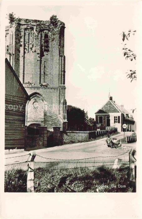 Acquoy West-Betuwe Zuid-Holland NL De-Dom Kirchturm Ruine Strasse Auto Dorfansic