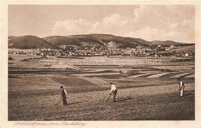 Friedrichroda Thueringen Dachsberg Panorama Felder Landwirtschaft Berge Huegel F