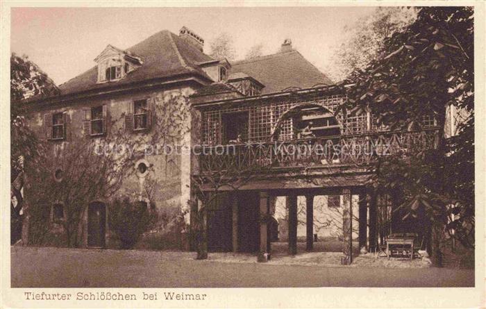 Tiefurt Weimar Thueringen Tiefurter-Schloesschen Schloss Balkon Veranda Efeu Gar