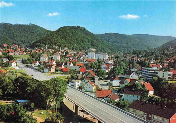 BAD HARZBURG Niedersachsen Stadtansicht Harz Berge Bruecke Strasse Wohnhaeuser W