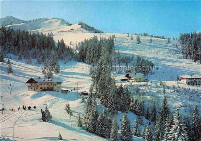 Sudelfeld Bayrischzell Bayern Sudelfeld Skigebiet Skiabfahrt Skihuetten Winter S