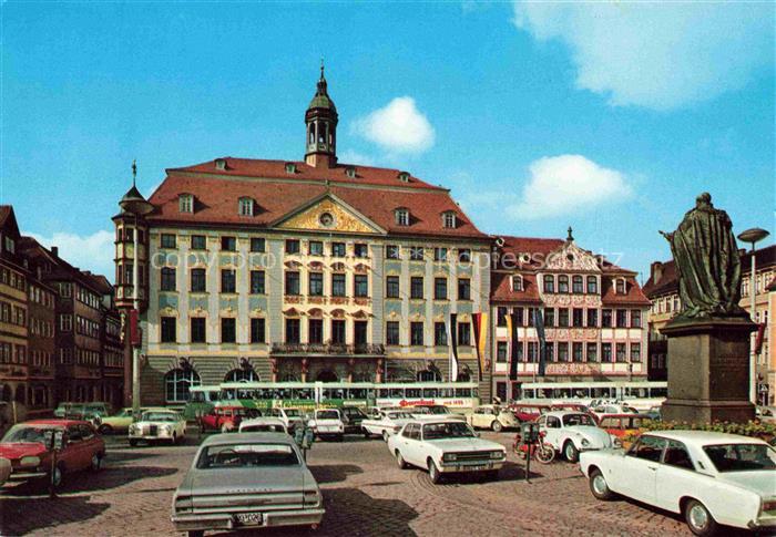 Coburg Bayern Marktplatz Rathaus Denkmal Autos Kopfsteinpflaster Fachwerk Barock