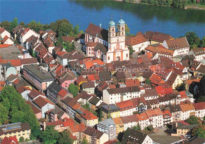Bad Saeckingen BW Hochrhein Altstadt Barockkirche Rhein Fachwerkhaeuser Daecher