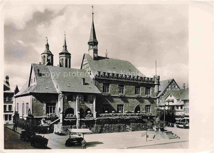 GoeTTINGEN Niedersachsen Rathaus Gotik Marktplatz Brunnen Tuerme Fachwerkhaus