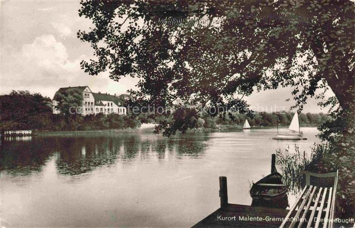 Malente-Gremsmuehlen Ostholstein Diekseebucht See Segelboote Boot Steg Villa Bae