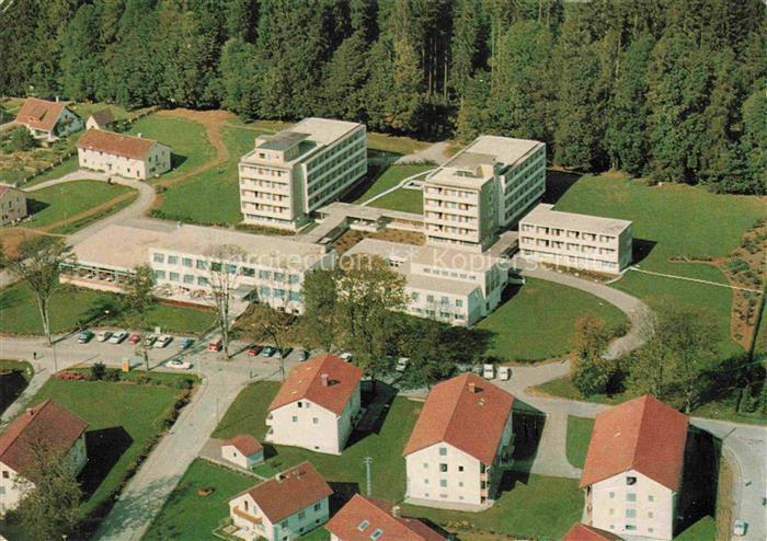Neutrauchburg Isny Allgaeu Bayern Fliegeraufnahme Sanatorium Kurhaus Parkplatz W