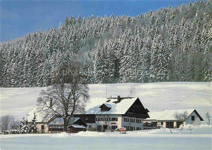 Isny Allgaeu Bayern Ferienhof-Eggental Winterlandschaft Schnee Wald Bauernhof Fi
