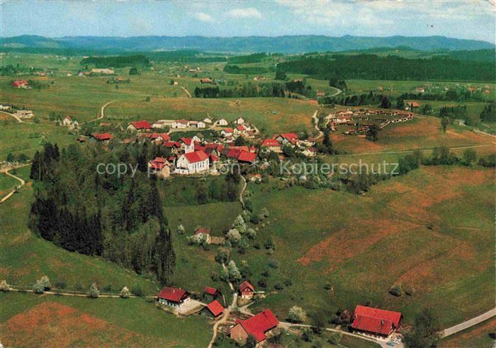 Eglofs Argenbuehl Ravensburg BW Feriendorf Luftbild Dorf Kirche Wiesen Allgaeu H