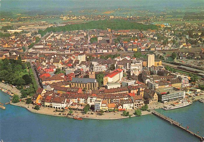 FRIEDRICHSHAFEN Bodensee BW Fliegeraufnahme Bodensee Innenstadt Hafen Kirche Alt