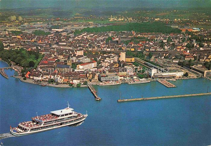 FRIEDRICHSHAFEN Bodensee BW Fliegeraufnahme Bodensee Hafen Faehrschiff Innenstad