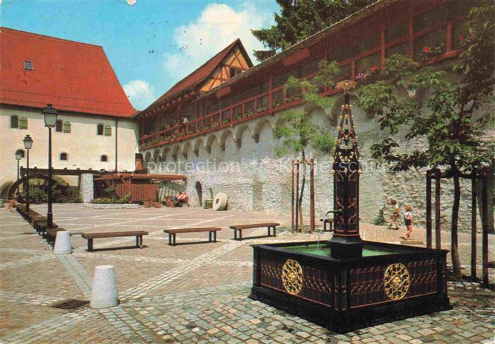 Wangen Allgaeu Bayern Eselsmuehle Brunnen Stadtmauer Innenhof Galerie Kopfsteinp