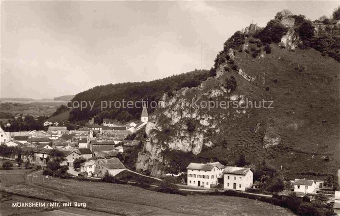 Moernsheim Altmuehlal Eichstaett Bayern Burg Felsen Altstadt Kirchturm Tal Wald