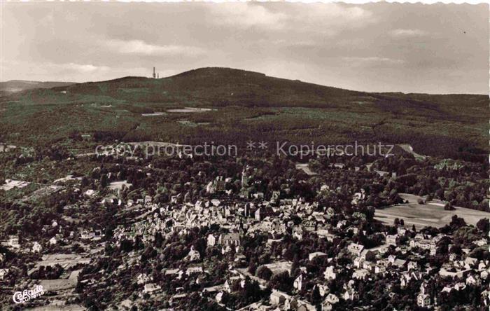 Kronberg  Cronberg Taunus Stadtansicht Grosser-Feldberg Taunus Luftbild Wald Dor