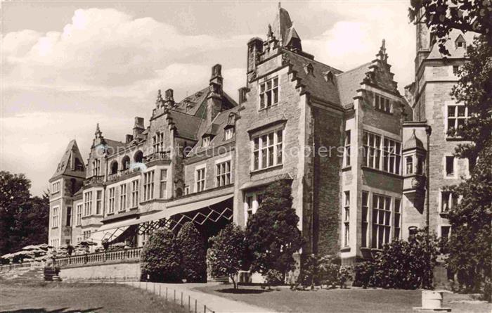 Kronberg  Cronberg Taunus Schloss Villa Historismus Terrassenanlage Park Gruende