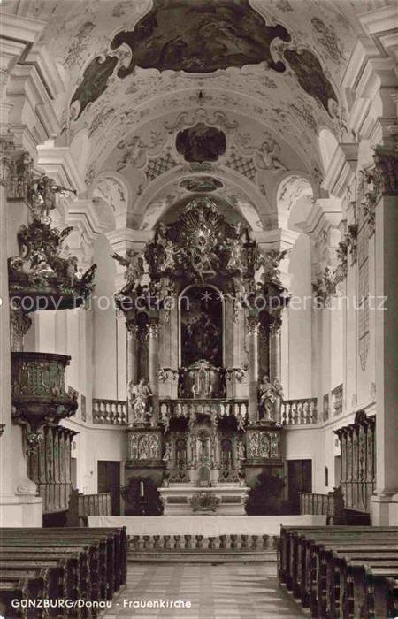 Guenzburg Bayern Frauenkirche Kircheninneres Hochaltar Barock Kanzel Fresko Stuc
