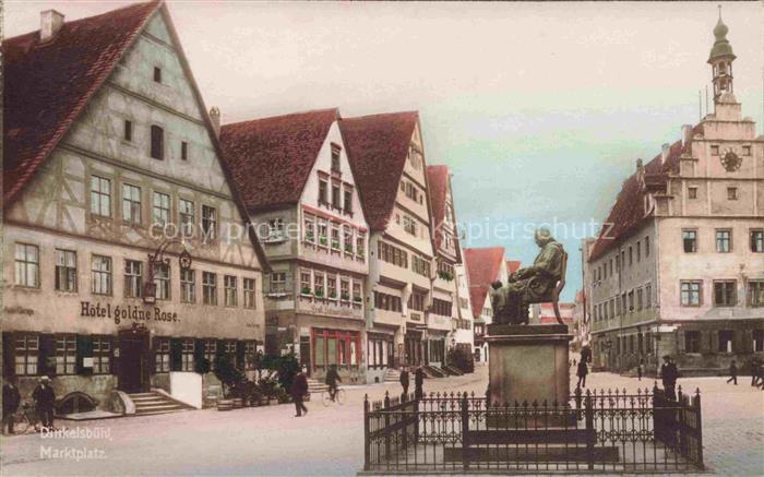 DINKELSBueHL Marktplatz Hotel-goldne-Rose Denkmal Fachwerkhaus Giebelhaeuser Bue