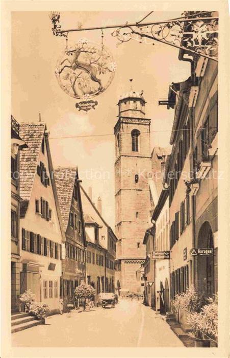 DINKELSBueHL Turmgasse Kirchturm Wirtshausschild Gasse Altstadt Geschaefte Auto