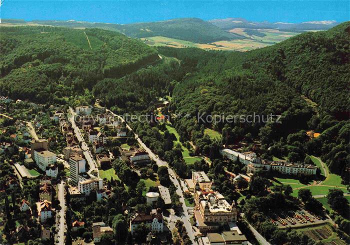 BAD WILDUNGEN Hessen Luftbild Kurviertel Stadtgebiet Wald Huegel Kurpark Hochhae