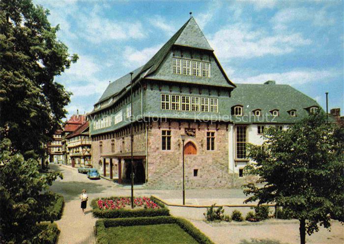 Fritzlar Hessen Rathaus aeltestes-Rathaus-Deutschlands Fachwerkhaus Park Blumenb