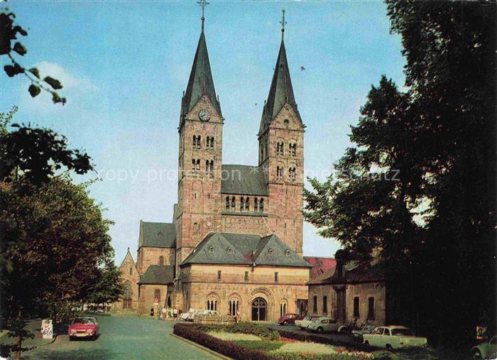 Fritzlar Hessen Dom Romanik Sandstein Doppeltuerme Kirche Romanische-Architektur