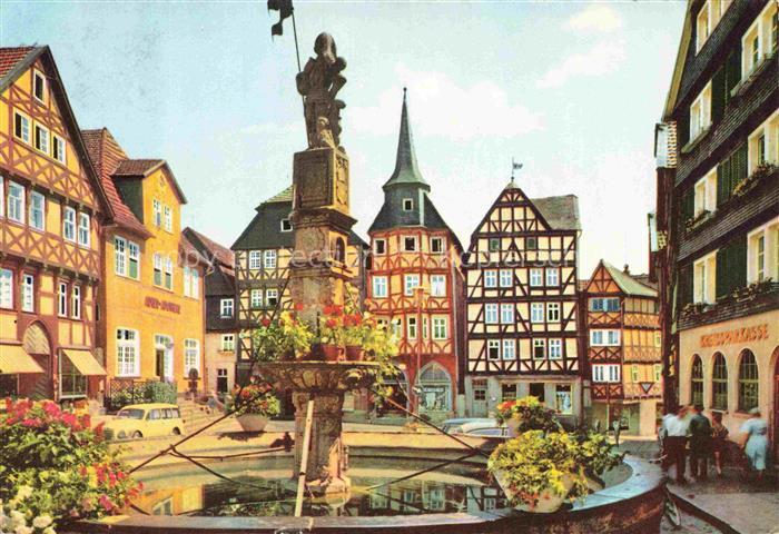 Fritzlar Hessen Marktplatz Rolandsbrunnen Fachwerkhaeuser Brunnen Altstadt Ratha