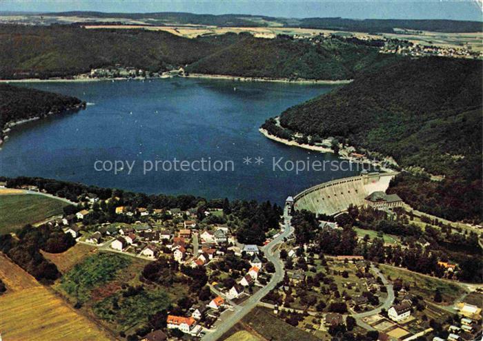Waldeck Edersee Hessen Edersee Edertalsperre Sperrmauer Schloss-Waldeck Stausee