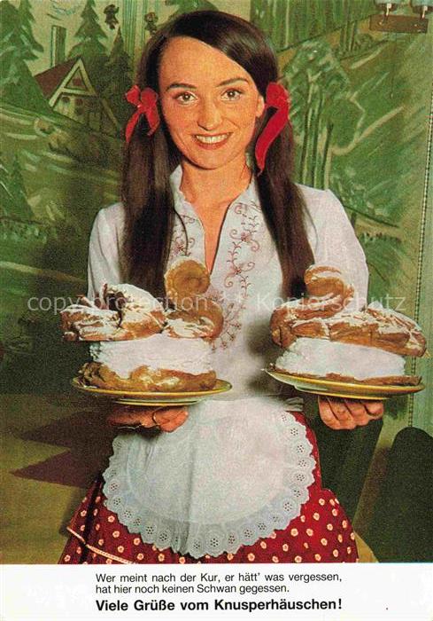 BAD WILDUNGEN Hessen Knusperhaeuschen Dirndl Windbeutel Schwan-Gebaeck Café Trac