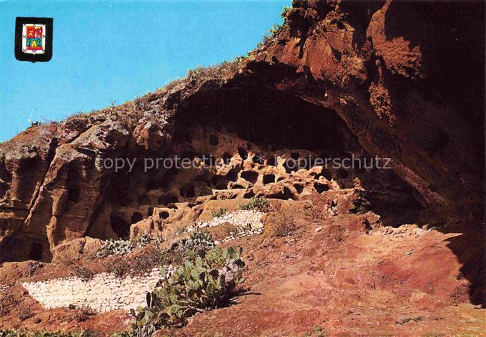 Guia Gran Canaria ES Cuevas-de-los-Guanches Hoehlen Felsen Kakteen Praehistorie