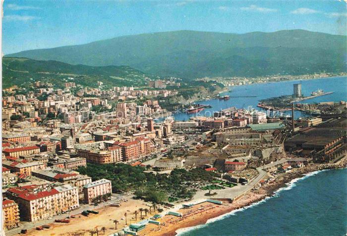 SAVONA Liguria IT Hafen Stadtansicht Berge Meer Luftbild Strand Industrie