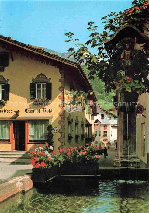Kastelruth Castelrotto Salten Schlern Suedtirol IT Hotel-Goldenes-Roessl Marktga