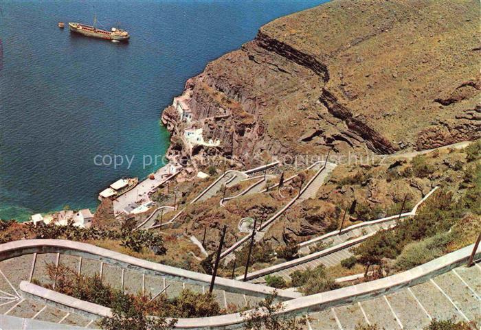 Fira Steilkueste Hafen Serpentinenweg Schiff Klippen Meer Treppenpfad Fira