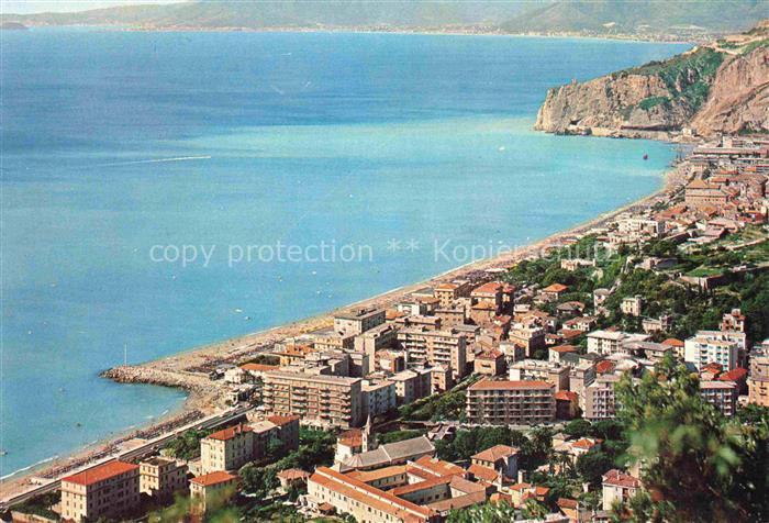 FINALE LIGURE Savona Liguria IT Finale-Ligure Strand Kueste Meer Felsen Stadtpan