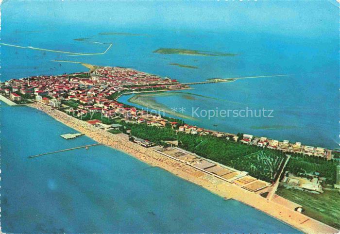 GRADO Gorizia IT Isola-del-Sole Sonneninsel Luftbild Strand Lagune Halbinsel Pin