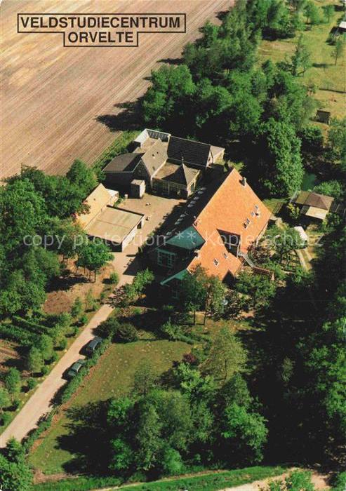 Orvelte Drenthe NL Veldstudiecentrum Fliegeraufnahme Gebaeude Feld Baeume Zuider