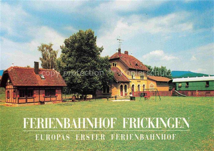 Frickingen Baden Bodenseekreis BW Ferienbahnhof Bahnhofsgebaeude Eisenbahnwaggon