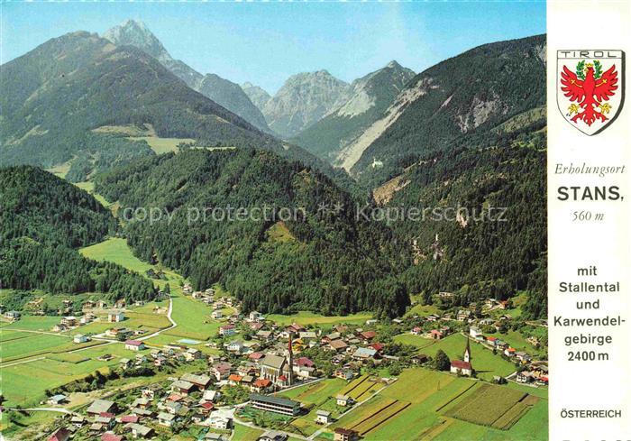 Stans Tirol AT Stallental Karwendelgebirge Pfarrkirche Fliegeraufnahme Bergdorf