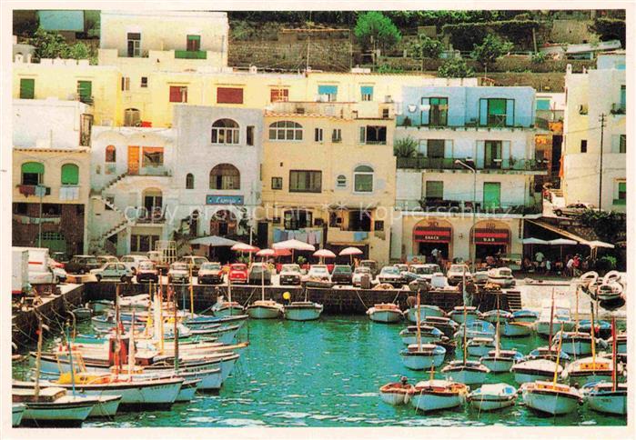 Marina Grande Capri Marina-Grande Hafen Boote Hafengebaeude Restaurants Kuesteno
