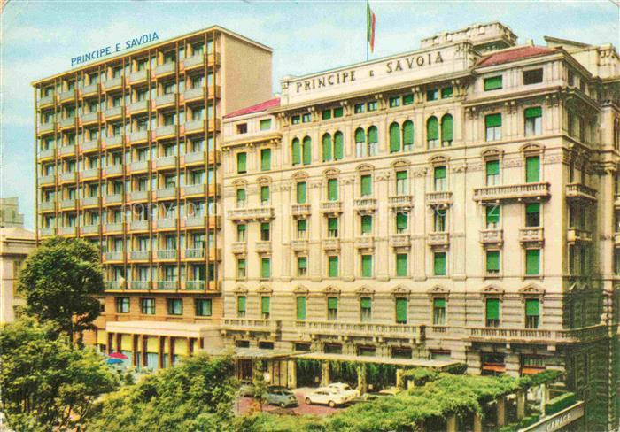 Milan Hotel-Principe-Savoia Fassade Hotelgebaeude Parkanlage Automobil Strassens
