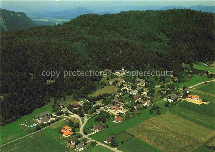 St Primus Turnersee Kaernten AT St-Primus Luftbild Kirche Dorf Wald Felder Berge